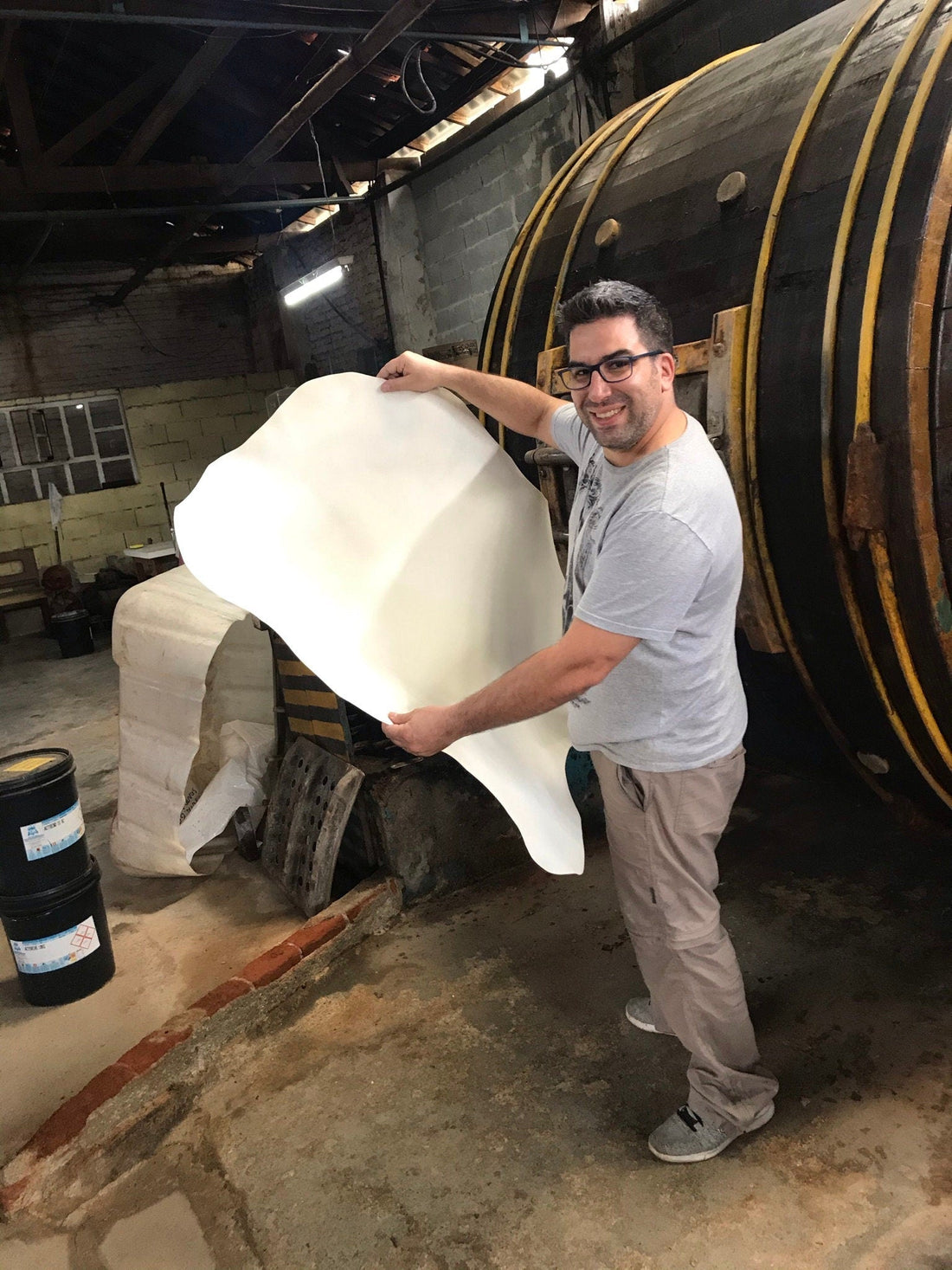Natural goatskin parchment for sale — Cortume Runge parchment tannery Brazil